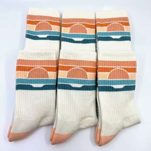 Sneaker Socken besticken